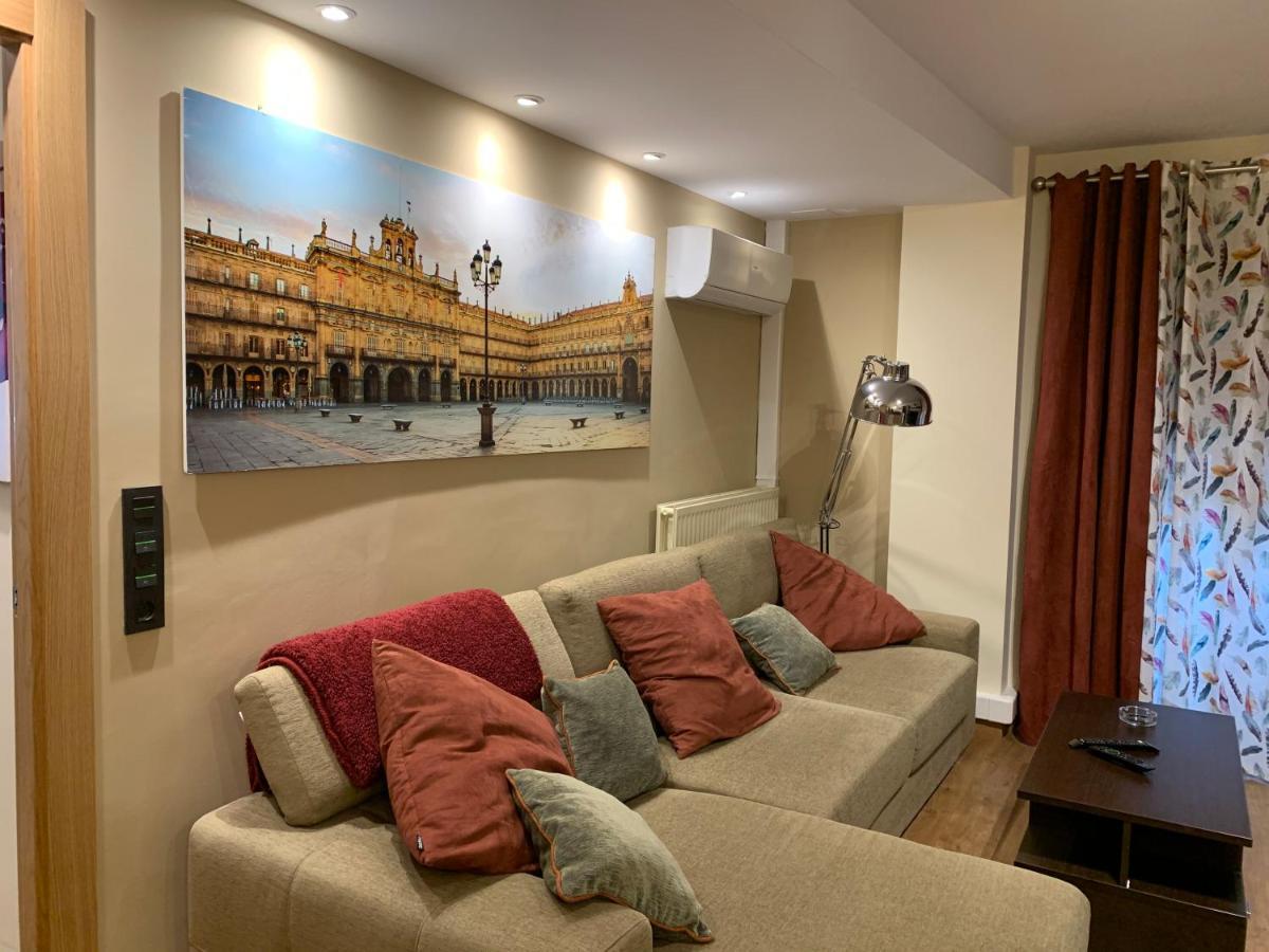 Central Salamanca Apartment ภายนอก รูปภาพ